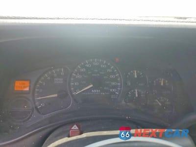 Zdjęcie 9 z 13 samochodu: 2002 CHEVROLET SUBURBAN K1500 VIN:1GNFK16Z12J218839 - miniatura
