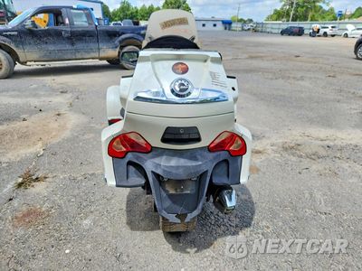 Czwarte zdjęcie samochodu z boku: 2012 CANA MC-TRI VIN:2BXJBDC11CV001038 - miniatura