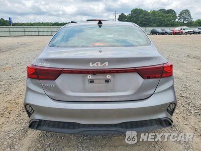 Zdjęcie 6 z 12 samochodu: 2024 KIA FORTE LXS VIN:3KPF24AD2RE725410 - miniatura