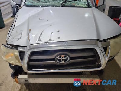 Zdjęcie 11 z 12 samochodu: 2010 TOYOTA TACOMA ACCESS CAB VIN:5TEUU4EN4AZ702874 - miniatura