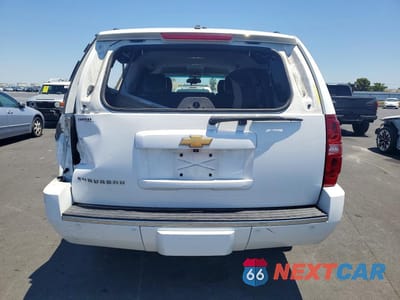 Zdjęcie 6 z 13 samochodu: 2013 CHEVROLET SUBURBAN K1500 LTZ VIN:1GNSKKE79DR214451 - miniatura