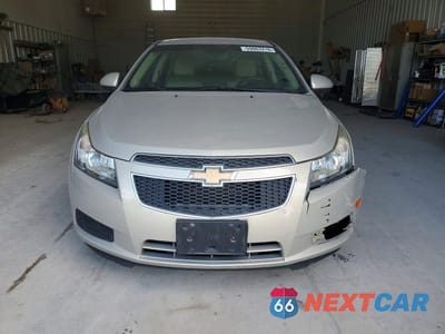 Piąte zdjęcie samochodu w środku: 2012 CHEVROLET CRUZE LT VIN:1G1PG5SC5C7229664 - miniatura