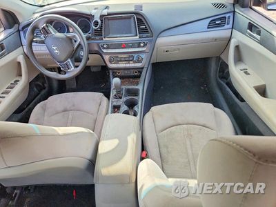 Zdjęcie 8 z 12 samochodu: 2018 HYUNDAI SONATA SE VIN:5NPE24AF9JH612731 - miniatura