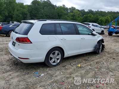 Trzecie zdjęcie samochodu z tyłu: 2018 VOLKSWAGEN GOLF SPORTWAGEN S VIN:3VWD17AU5JM752460 - miniatura