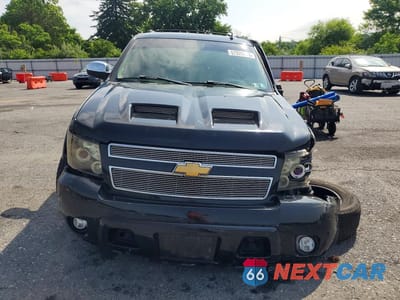 Piąte zdjęcie samochodu w środku: 2007 CHEVROLET SUBURBAN K1500 VIN:3GNFK16397G143814 - miniatura