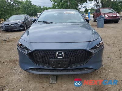 Piąte zdjęcie samochodu w środku: 2026 MAZDA 3 PREFERRED VIN:JM1BPBLL7T1868842 - miniatura