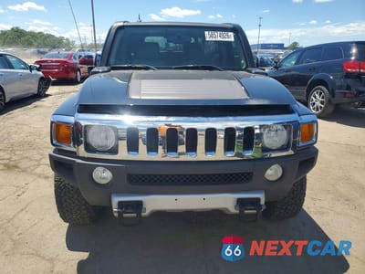 Piąte zdjęcie samochodu w środku: 2009 HUMMER H3 VIN:5GTEN13E698106836 - miniatura