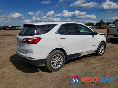 Trzecie zdjęcie samochodu z tyłu: 2019 CHEVROLET EQUINOX LT VIN:3GNAXJEV2KS650803 - miniatura