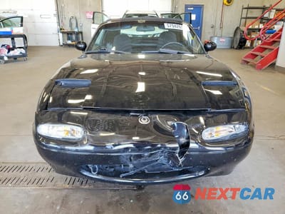Piąte zdjęcie samochodu w środku: 1997 MAZDA MX-5 MIATA VIN:JM1NA3533V0721590 - miniatura