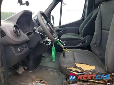 Zdjęcie 7 z 13 samochodu: 2019 MERCEDES-BENZ SPRINTER 2500/3500 DELIVERY VAN VIN:WD4PF1CD7KP145702 - miniatura