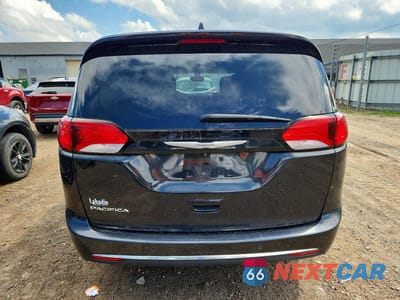Zdjęcie 6 z 13 samochodu: 2017 CHRYSLER PACIFICA TOURING L VIN:2C4RC1BG8HR523878 - miniatura