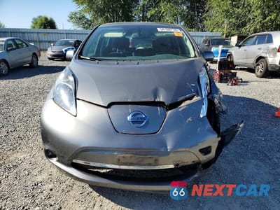 Piąte zdjęcie samochodu w środku: 2016 NISSAN LEAF SV VIN:1N4BZ0CP2GC302797 - miniatura