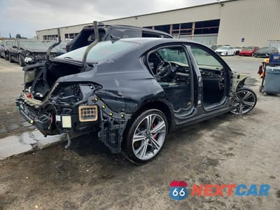 Trzecie zdjęcie samochodu z tyłu: 2025 GENESIS G70 3.3T SPORT ADVANCED VIN:KMTG54SEXSU152736 - miniatura