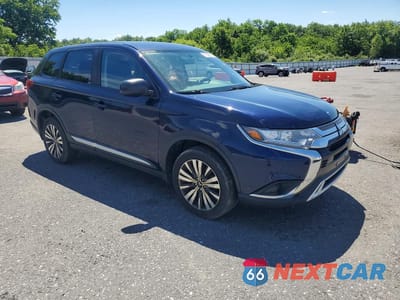 Czwarte zdjęcie samochodu z boku: 2019 MITSUBISHI OUTLANDER SE VIN:JA4AZ3A32KJ000822 - miniatura