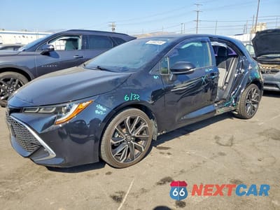 2019 TOYOTA COROLLA HATCHBACK XSE JTNK4RBE3K3015325 - główne zdjęcie licytacji z USA - miniatura