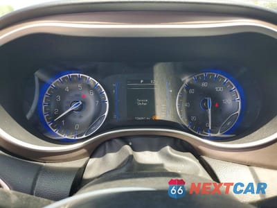 Zdjęcie 9 z 13 samochodu: 2020 CHRYSLER VOYAGER LXI VIN:2C4RC1DG2LR257330 - miniatura