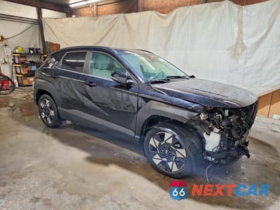 Czwarte zdjęcie samochodu z boku: 2024 HYUNDAI KONA SEL VIN:KM8HC3AB6RU039222 - miniatura