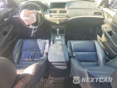 Zdjęcie 8 z 12 samochodu: 2011 HONDA ACCORD SE VIN:1HGCP2F68BA123981 - miniatura