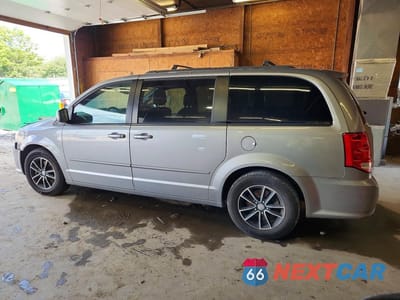 Drugie zdjęcie samochodu z przodu: 2017 DODGE GRAND CARAVAN GT VIN:2C4RDGEG3HR791331 - miniatura