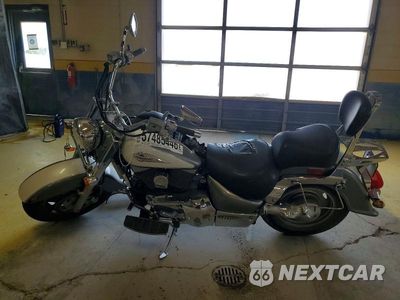 Trzecie zdjęcie samochodu z tyłu: 2002 SUZUKI VL1500 VIN:JS1VY51A022100491 - miniatura