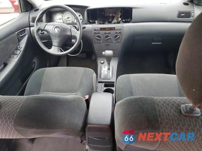 Zdjęcie 8 z 12 samochodu: 2005 TOYOTA COROLLA S VIN:2T1BR32E05C324085 - miniatura
