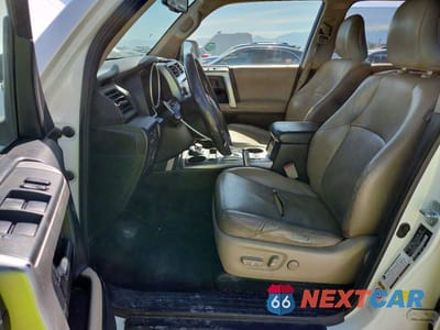 Zdjęcie 7 z 13 samochodu: 2011 TOYOTA 4RUNNER LIMITED VIN:JTEBU5JR1B5072298 - miniatura