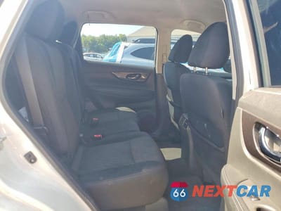 Zdjęcie 11 z 13 samochodu: 2018 NISSAN ROGUE S VIN:5N1AT2MV1JC755635 - miniatura