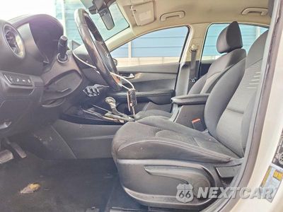 Zdjęcie 7 z 12 samochodu: 2020 KIA FORTE EX VIN:3KPF54ADXLE172665 - miniatura