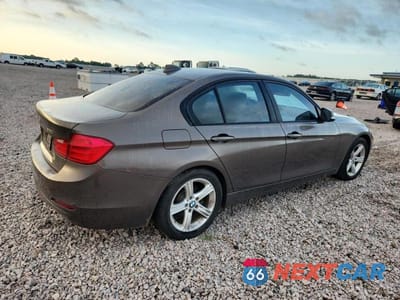 Trzecie zdjęcie samochodu z tyłu: 2013 BMW 320 I VIN:WBA3B1C52DF462645 - miniatura