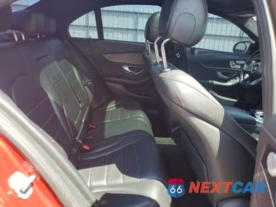 Zdjęcie 10 z 12 samochodu: 2016 MERCEDES-BENZ C 300 VIN:55SWF4JB0GU101792 - miniatura