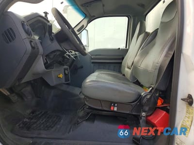 Zdjęcie 7 z 12 samochodu: 2017 FORD F650 VIN:1FDWF6DX2HDB07747 - miniatura
