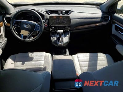 Zdjęcie 8 z 14 samochodu: 2018 HONDA CR-V EX VIN:7FARW2H57JE031643 - miniatura