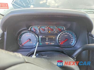 Zdjęcie 9 z 13 samochodu: 2015 CHEVROLET SUBURBAN K1500 LT VIN:1GNSKJKC0FR737727 - miniatura