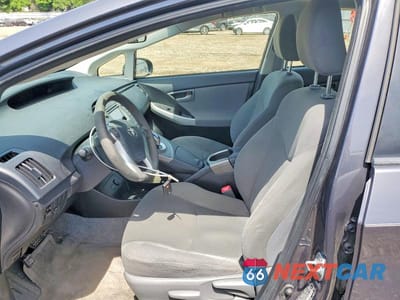 Zdjęcie 7 z 12 samochodu: 2012 TOYOTA PRIUS TWO VIN:JTDKN3DU2C5465458 - miniatura