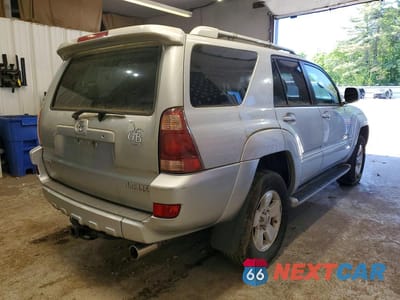 Trzecie zdjęcie samochodu z tyłu: 2004 TOYOTA 4RUNNER LIMITED VIN:JTEBT17R748015429 - miniatura