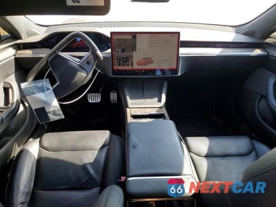 Zdjęcie 8 z 12 samochodu: 2021 TESLA MODEL S VIN:5YJSA1E57MF454091 - miniatura