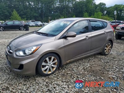 2012 HYUNDAI ACCENT SE KMHCU5AE1CU012725 - główne zdjęcie licytacji z USA - miniatura
