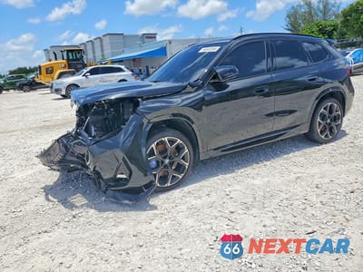 2026 BMW X1 M35I WBX13EF07T5555506 - główne zdjęcie licytacji z USA - miniatura