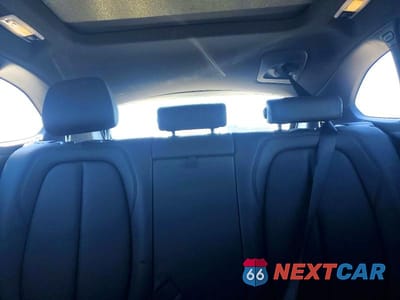 Zdjęcie 10 z 13 samochodu: 2021 BMW X1 XDRIVE28I VIN:WBXJG9C07M5S14186 - miniatura