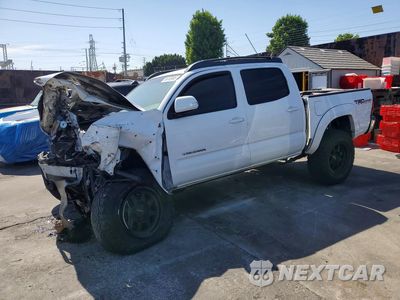 2014 TOYOTA TACOMA DOUBLE CAB 3TMLU4EN3EM137595 - główne zdjęcie licytacji z USA - miniatura