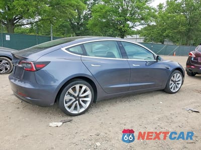 Trzecie zdjęcie samochodu z tyłu: 2019 TESLA 3 VIN:5YJ3E1EA5KF407662 - miniatura
