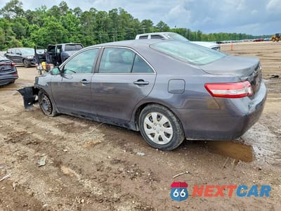 Drugie zdjęcie samochodu z przodu: 2010 TOYOTA CAMRY LE VIN:4T4BF3EK5AR013230 - miniatura