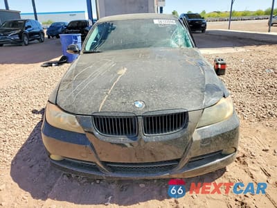 Piąte zdjęcie samochodu w środku: 2006 BMW 325 I VIN:WBAVB13536PT19032 - miniatura