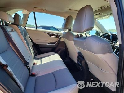 Zdjęcie 10 z 12 samochodu: 2023 TOYOTA RAV4 XLE PREMIUM VIN:JTMC1RFV9PD100697 - miniatura