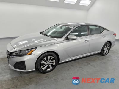 2023 NISSAN ALTIMA S 1N4BL4BV3PN385816 - główne zdjęcie licytacji z USA - miniatura