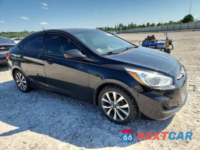 Czwarte zdjęcie samochodu z boku: 2017 HYUNDAI ACCENT SE VIN:KMHCT4AE3HU358988 - miniatura