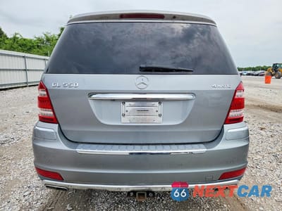 Zdjęcie 6 z 13 samochodu: 2010 MERCEDES-BENZ GL 550 4MATIC VIN:4JGBF8GE6AA616073 - miniatura