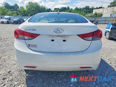 Zdjęcie 6 z 12 samochodu: 2012 HYUNDAI ELANTRA GLS VIN:5NPDH4AE2CH071137 - miniatura