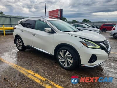 Czwarte zdjęcie samochodu z boku: 2019 NISSAN MURANO SL VIN:5N1AZ2MJ4KN134147 - miniatura