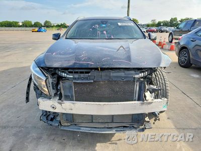 Piąte zdjęcie samochodu w środku: 2019 MERCEDES-BENZ GLA 250 VIN:WDCTG4EB1KJ580179 - miniatura